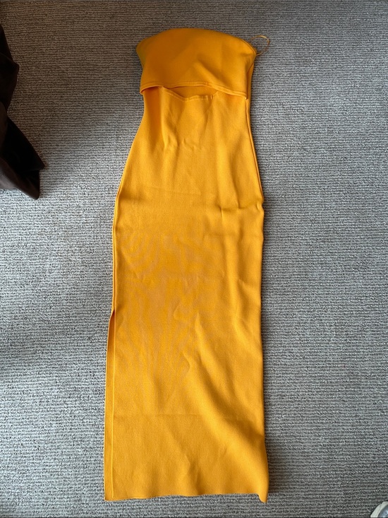 Express Dresses & Skirts - Express Orange  Body Contour dress midi